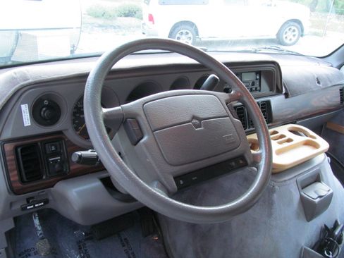 Used 1997 Dodge B3500 UNAVAIL RWD image 18