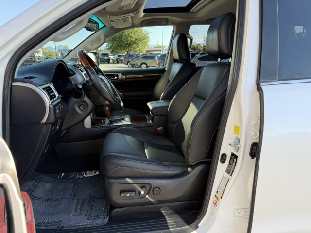 Used 2011 Lexus GX 460 GX 460 Luxury Sport Utility 4D AWD/4WD image 9