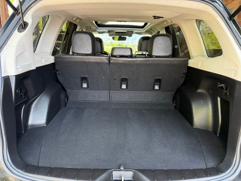 Used 2018 Subaru Forester 2.5i Touring AWD/4WD image 20