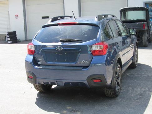 Used 2013 Subaru XV Crosstrek 2.0i Premium AWD/4WD image 7
