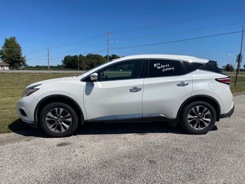 Used 2017 Nissan Murano SL image 2