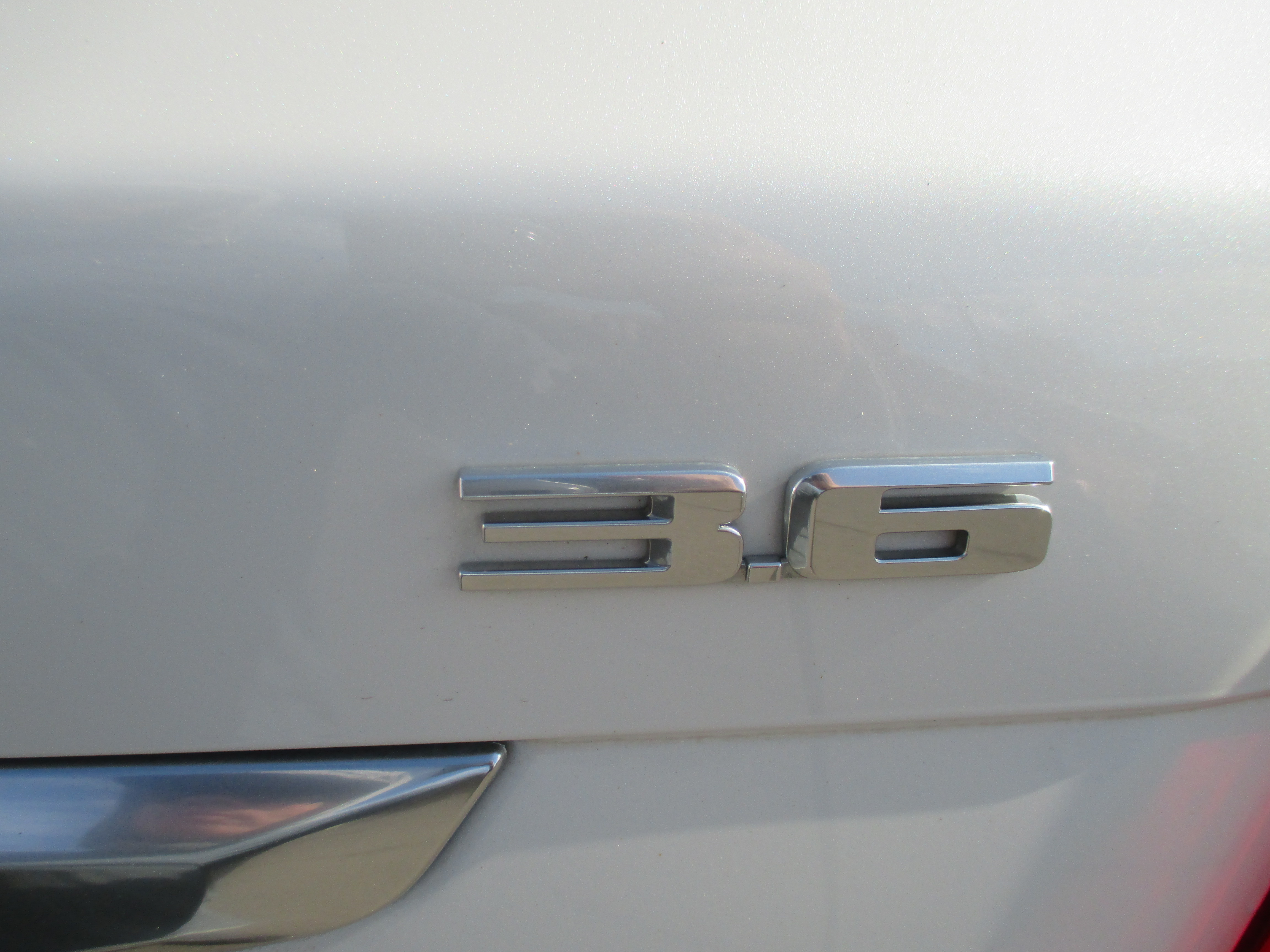 Used 2019 Cadillac XT5 Premium Luxury Sport Utility 4 FWD image 14
