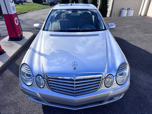 Used 2007 Mercedes-Benz E 320 image 2