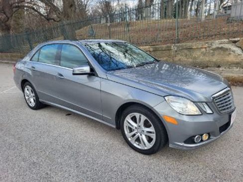Used 2011 Mercedes-Benz E 350 Sport image 2