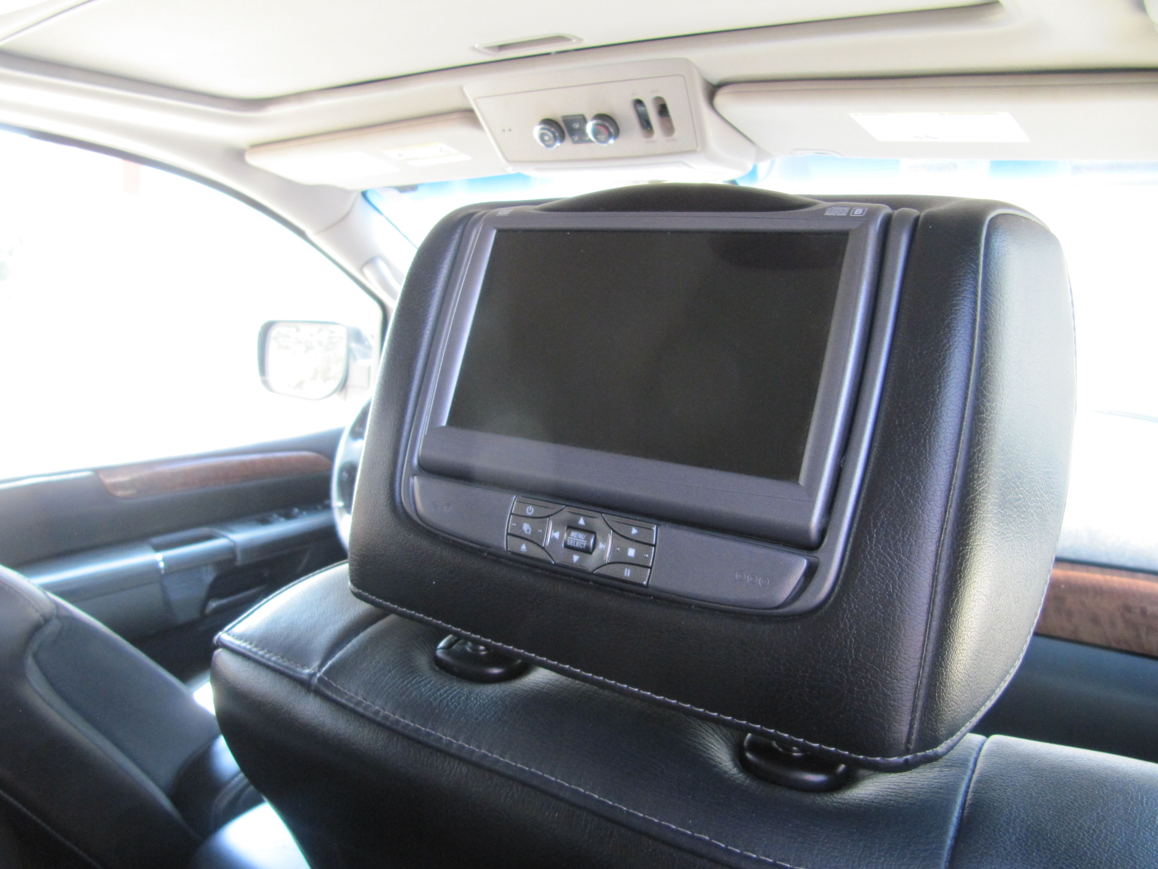 Used 2014 Nissan Armada Platinum AWD/4WD image 22