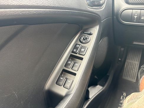 Used 2014 Kia Forte EX Sedan FWD image 16