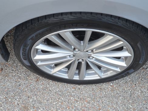Used 2013 Subaru Impreza 2.0i Premium Hatchback AWD/4WD image 20