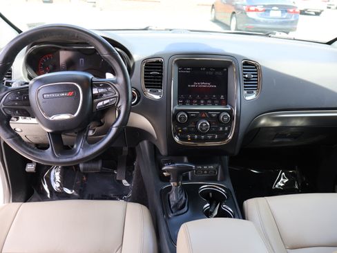 Used 2018 Dodge Durango GT image 19