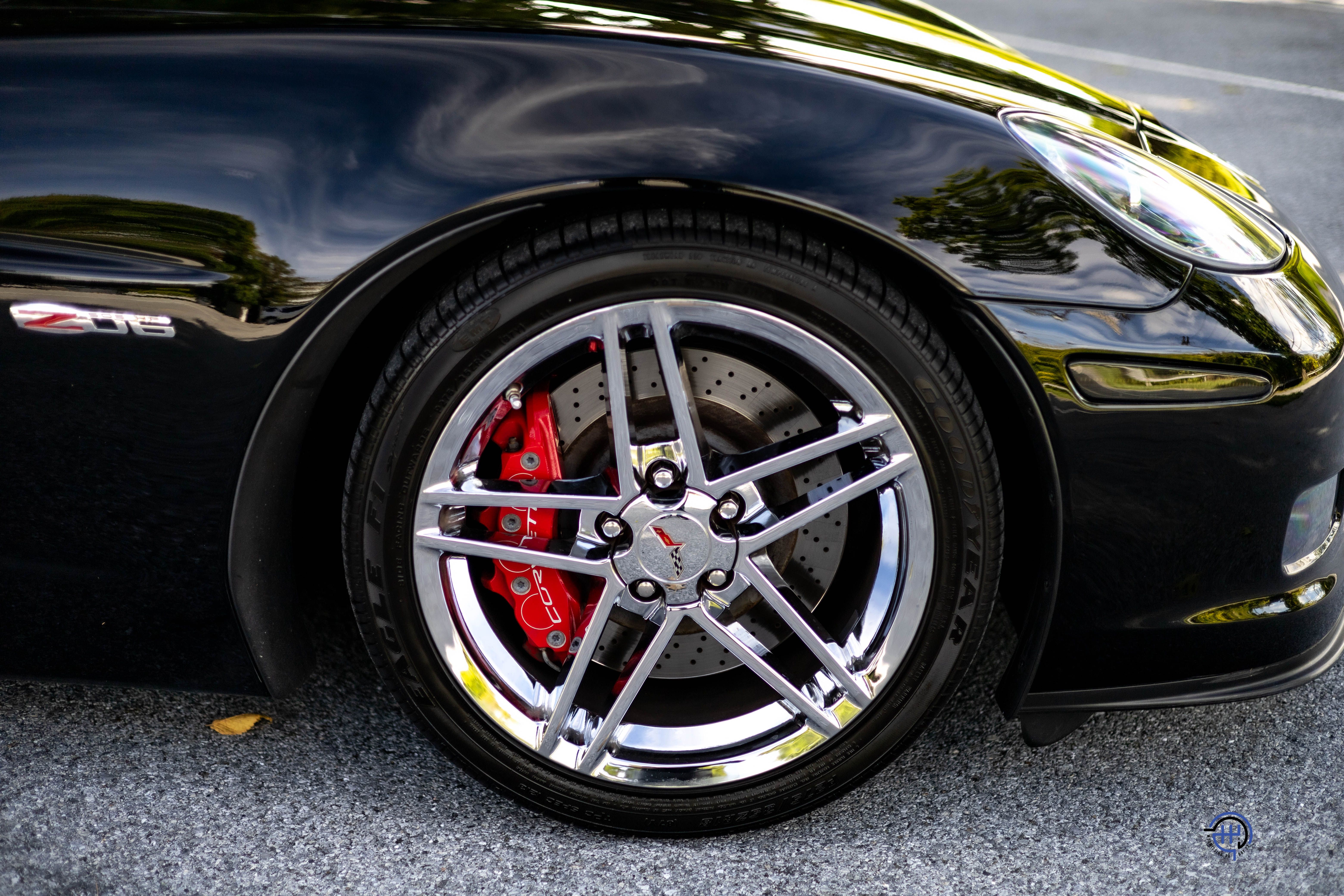 Used 2008 Chevrolet Corvette Z06 Coupe w/ 2LZ RWD image 26
