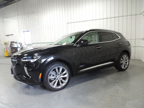 Used 2023 Buick Envision Avenir image 4