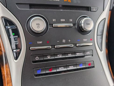 Used 2017 Lincoln MKX Reserve image 15