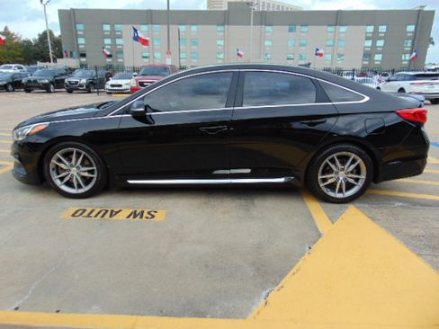 Used 2017 Hyundai Sonata Sport image 4