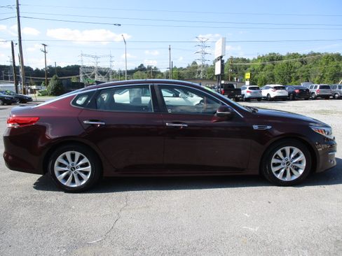 Used 2016 Kia Optima EX image 5