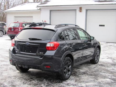 Used 2015 Subaru XV Crosstrek 2.0i Premium image 9
