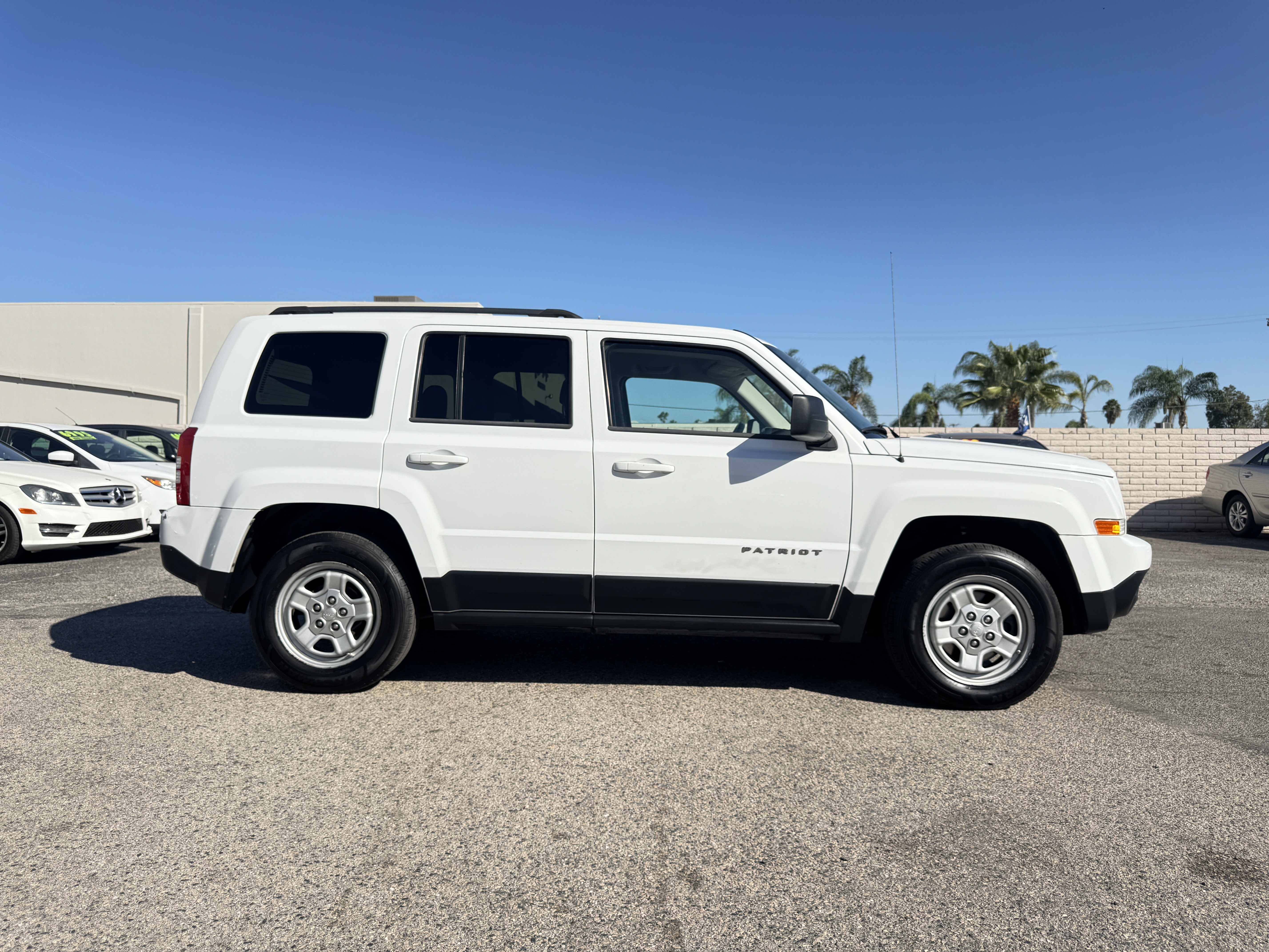 Used 2011 Jeep Patriot 2WD image 10