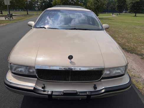 Used 1996 Buick Roadmaster Estate image 50