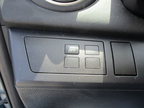 Used 2011 MAZDA MAZDA3 i Sport Sedan FWD image 35
