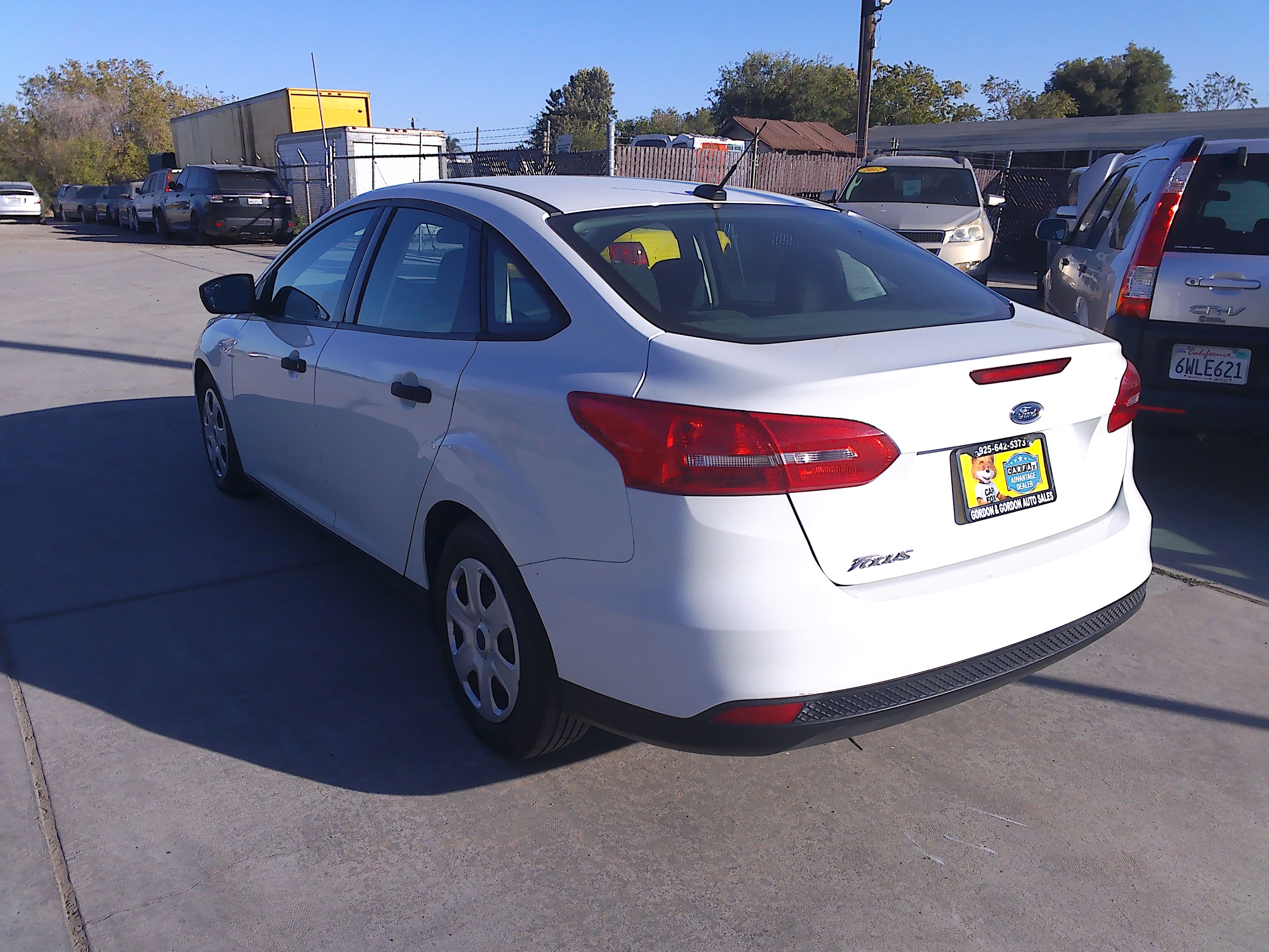 Used 2015 Ford Focus S Sedan FWD image 3