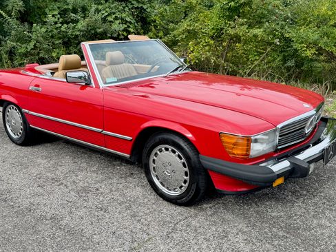 Used 1988 Mercedes-Benz 560 SL UNAVAIL image 4