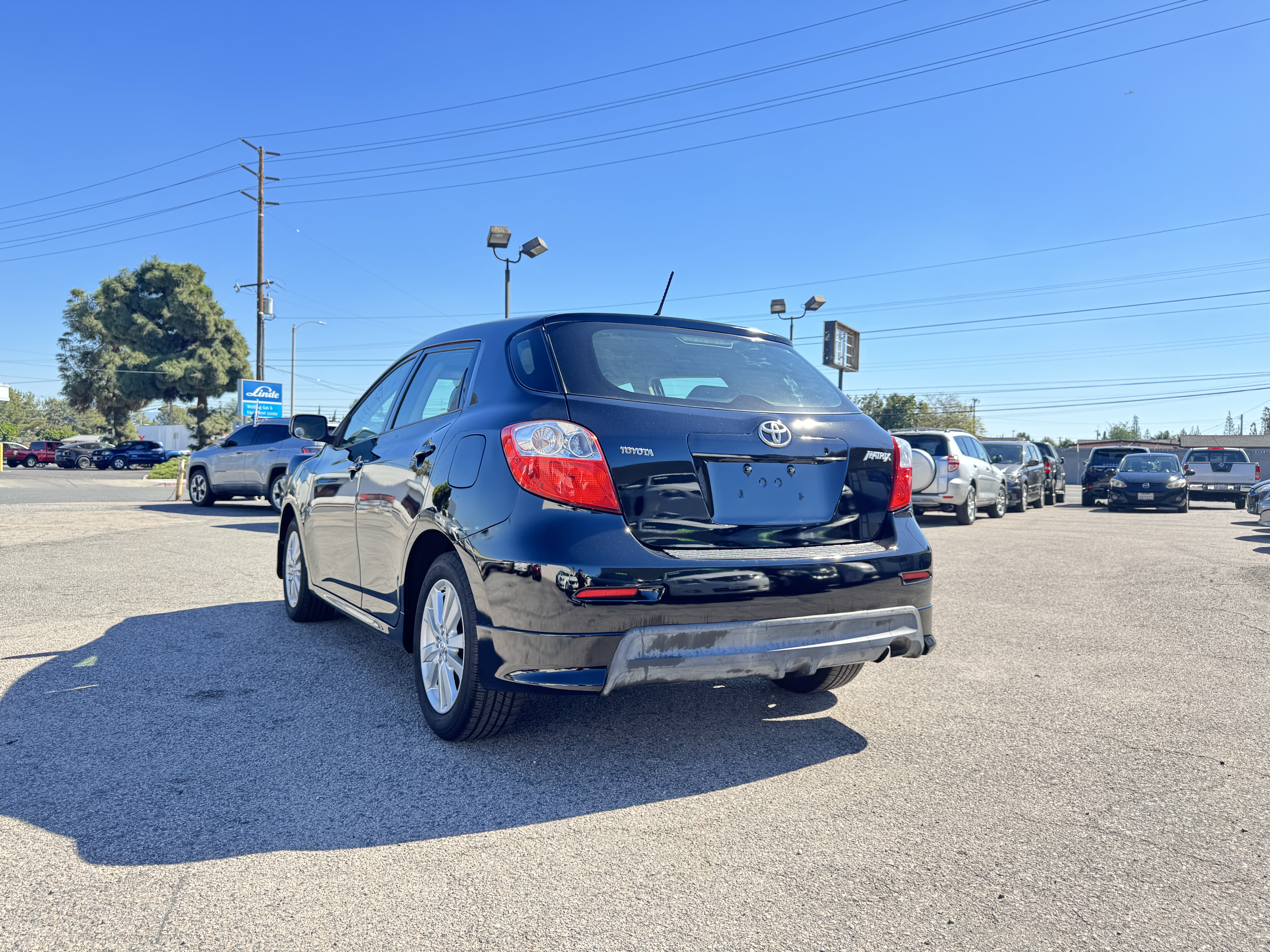 Used 2010 Toyota Matrix Sport Wagon 4D FWD image 6