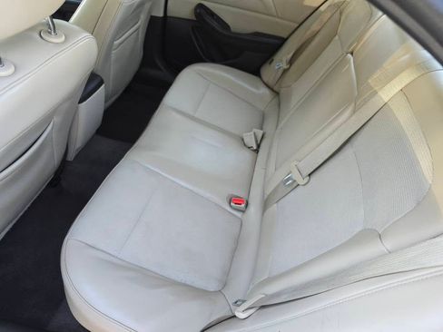 Used 2014 Chevrolet Malibu LT image 19