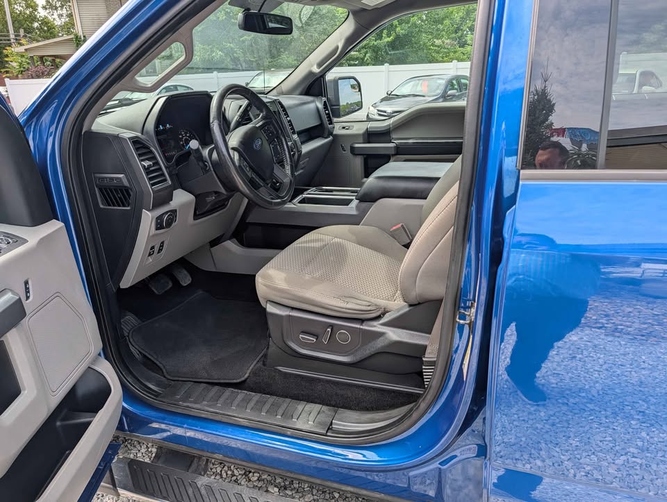 Used 2018 Ford F150 4x4 SuperCrew image 7