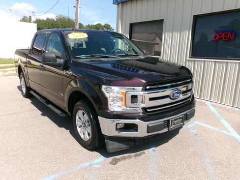 Used 2018 Ford F150 XLT image 18