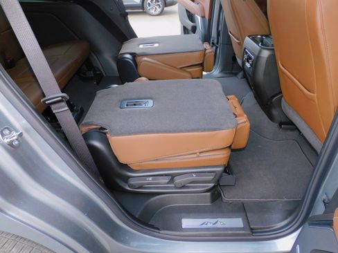 New 2026 Chevrolet Tahoe High Country image 33