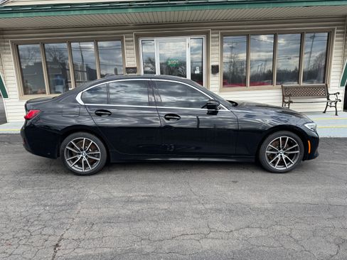 Used 2019 BMW 330i xDrive image 1
