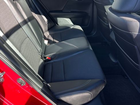 Used 2017 Honda Accord Sport image 10