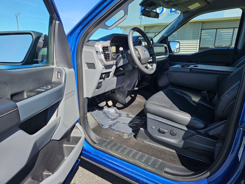 Used 2023 Ford F150 XLT AWD/4WD image 13