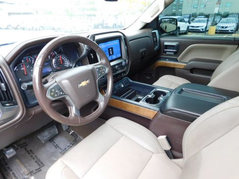 Used 2014 Chevrolet Silverado 1500 LTZ image 9