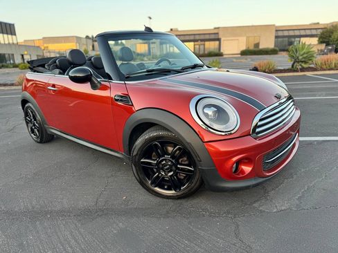 Used 2013 MINI Cooper Convertible FWD image 9