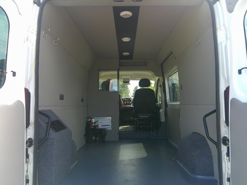 Used 2022 RAM ProMaster 1500 136 High Roof FWD image 8