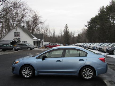 Used 2012 Subaru Impreza 2.0i Premium image 4