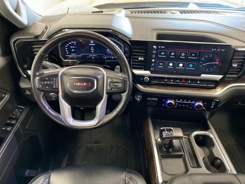 Used 2022 GMC Sierra 1500 Elevation AWD/4WD image 13