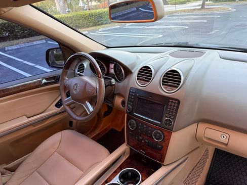 Used 2010 Mercedes-Benz ML 350 image 64