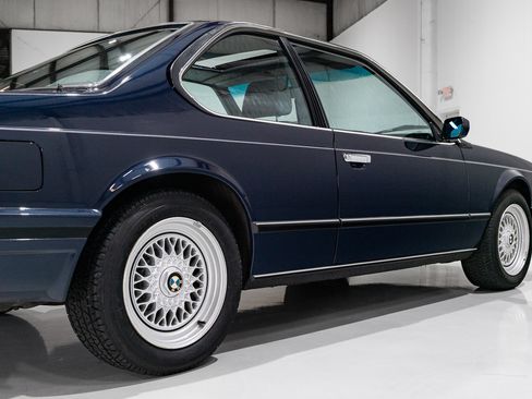 Used 1988 BMW M6 image 24