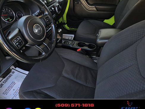 Used 2013 Jeep Wrangler Unlimited Sport image 19