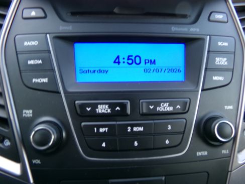 Used 2015 Hyundai Santa Fe Sport image 17