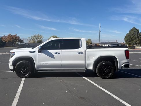 Used 2023 GMC Sierra 1500 Denali image 4