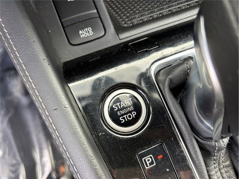 Used 2023 Nissan Kicks SV image 25