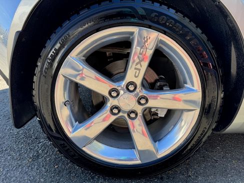 Used 2008 Pontiac Solstice GXP image 16