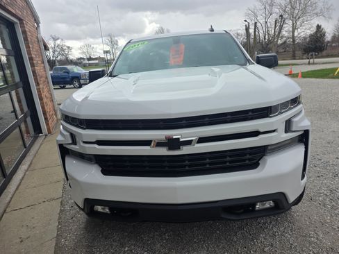 Used 2019 Chevrolet Silverado 1500 RST image 3