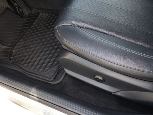 Used 2020 Mercedes-Benz E 450 image 20