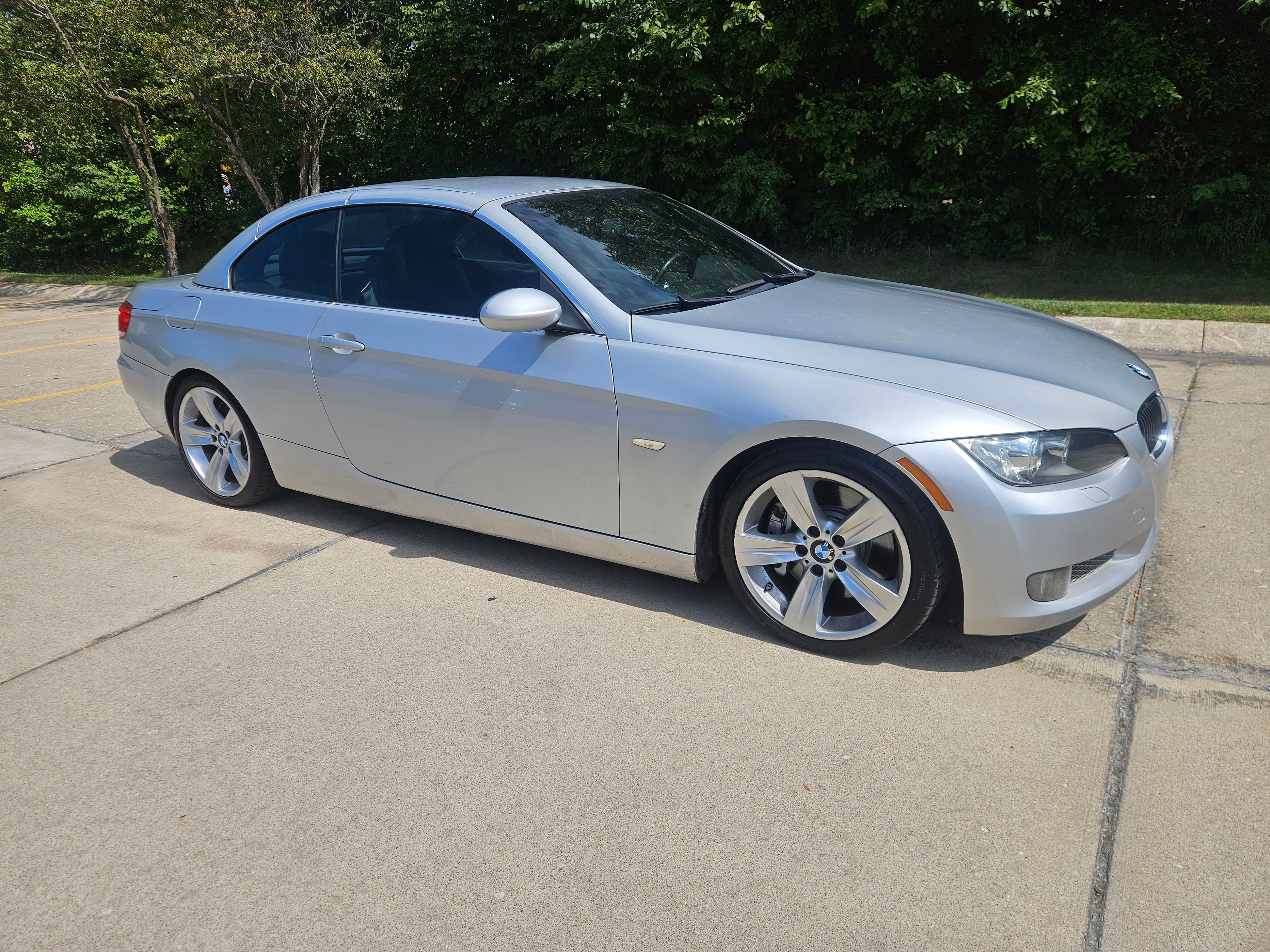 Used 2009 BMW 335i Convertible RWD image 7