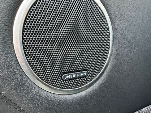 Used 2016 Land Rover Range Rover Sport HSE image 21