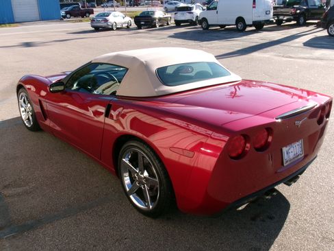 Used 2008 Chevrolet Corvette w/ Z51 Performance Package image 6