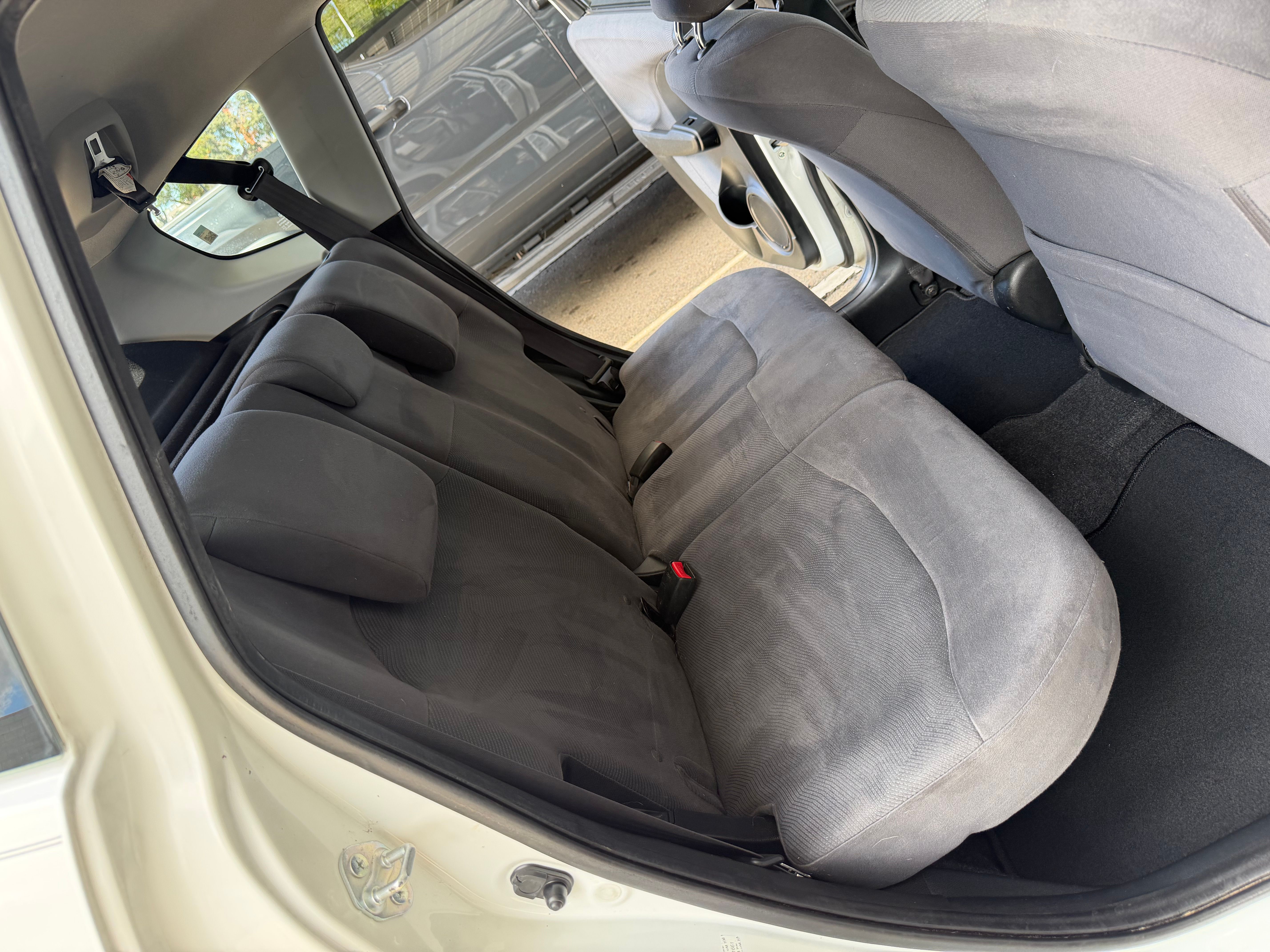 Used 2011 Honda Fit UNAVAIL image 24