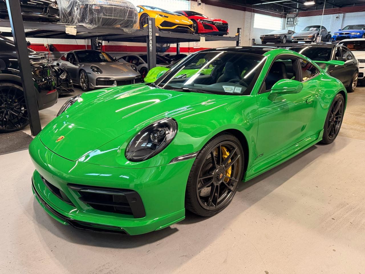 Used 2023 Porsche 911 Carrera GTS Coupe RWD image 9
